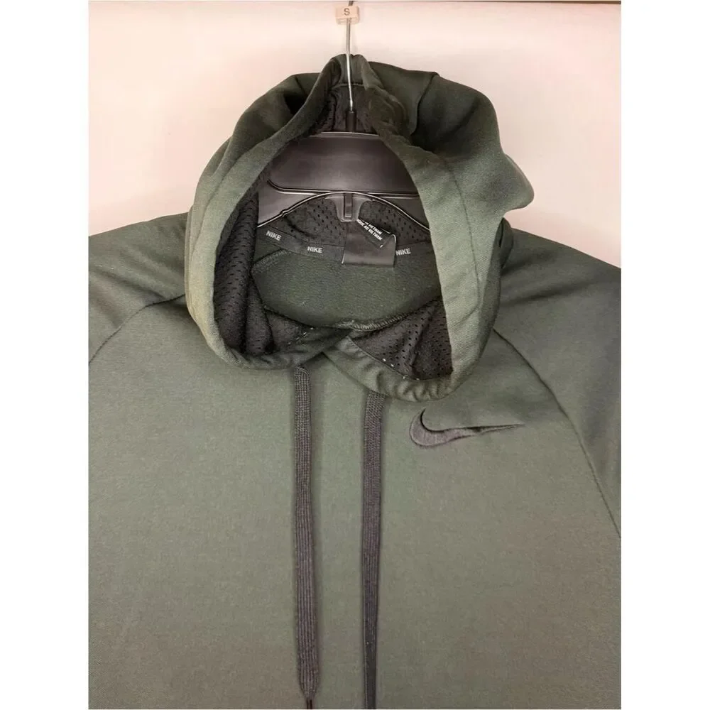 Nike hooded pullover